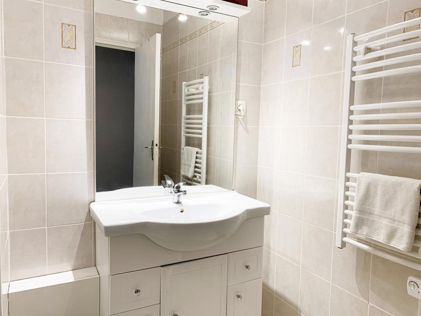 Apartament Le Mainvillois - Parking Included Mainvilliers  Zewnętrze zdjęcie